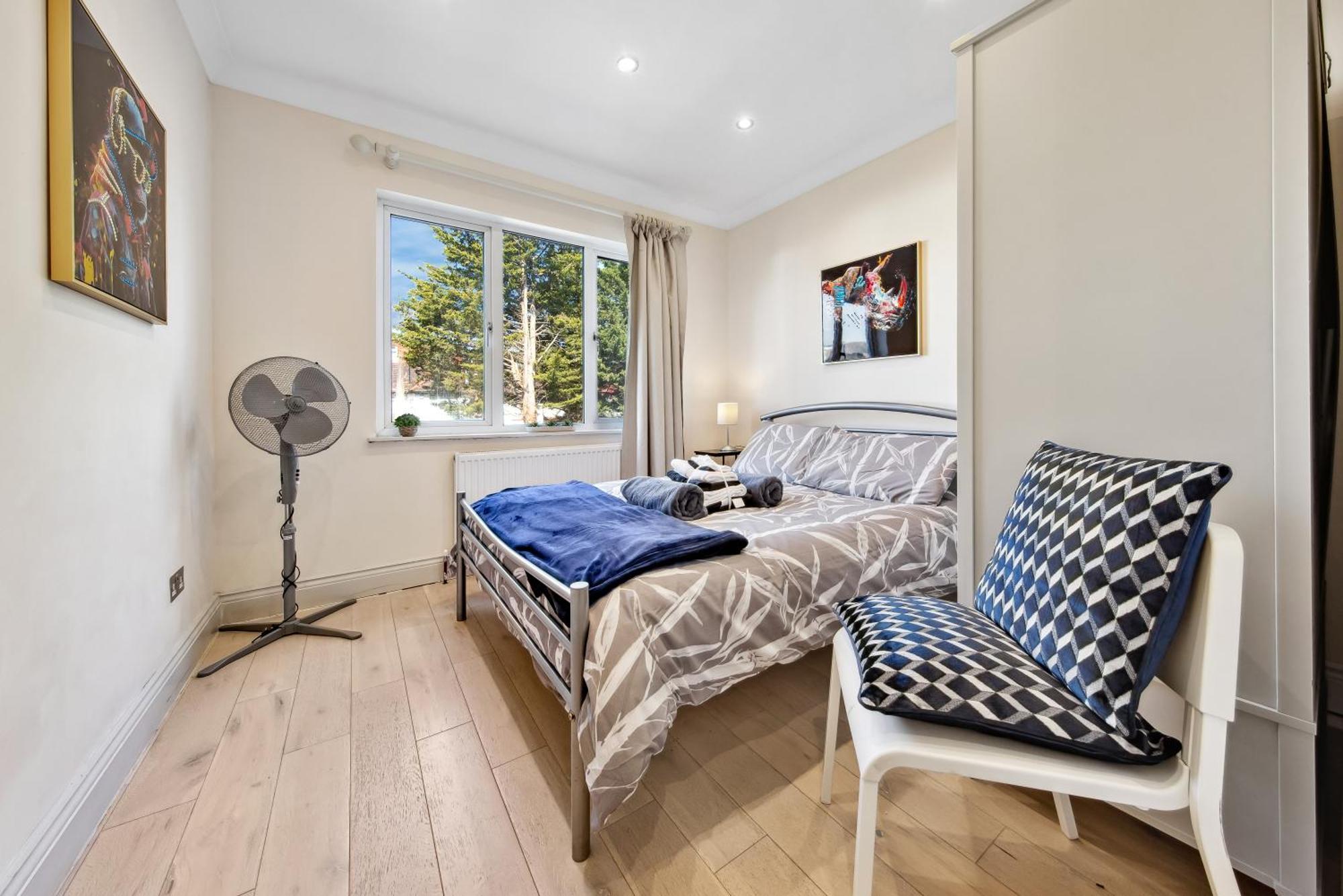 Appartamento Stylish 4 Bed 2 Bath Nw