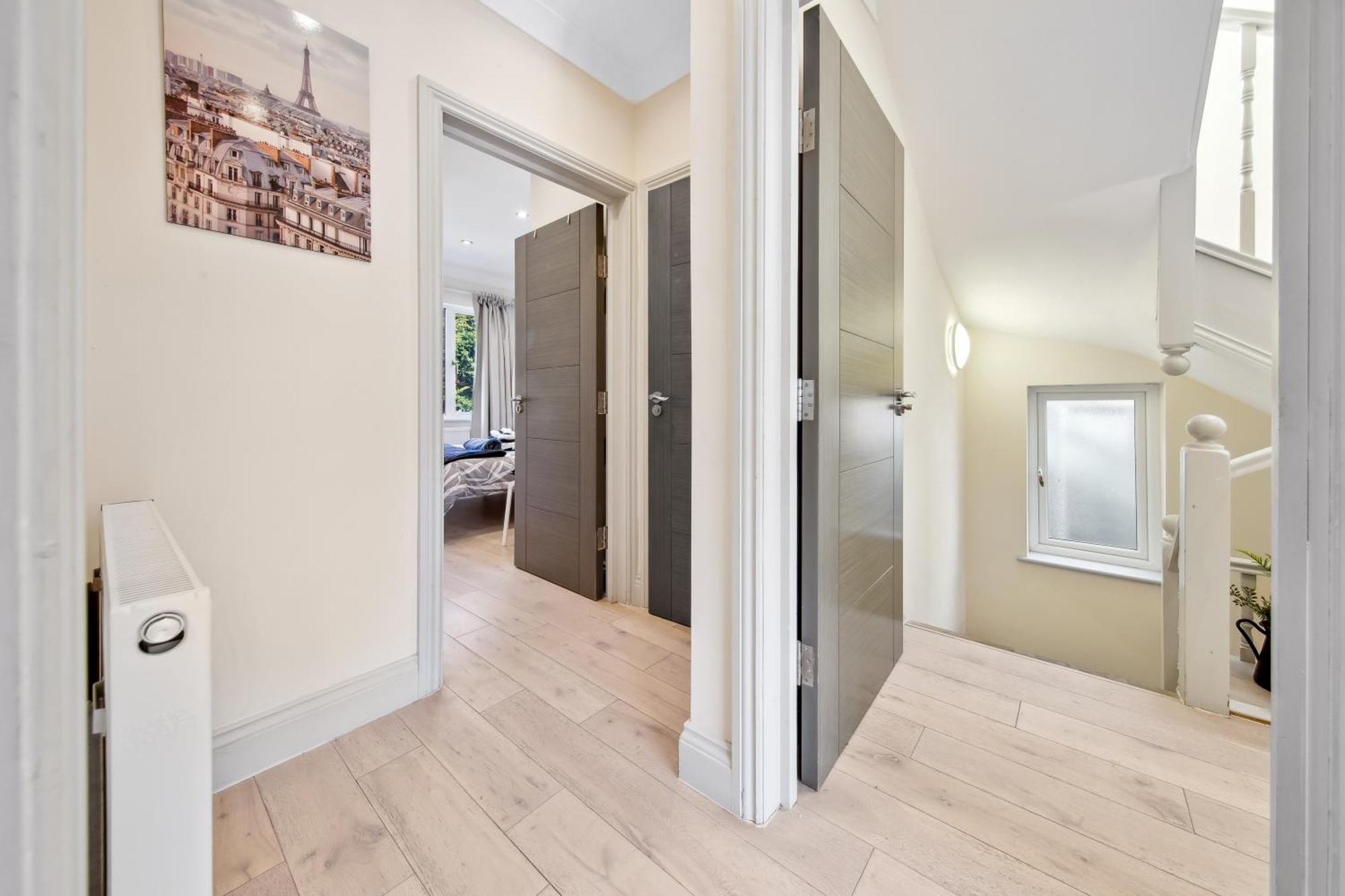 Stylish 4 Bed 2 Bath Nw